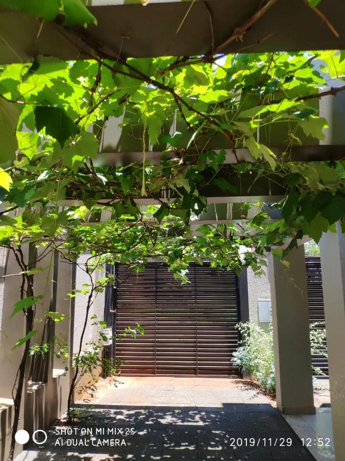 Casa moderna no centro próxima a atrações turísticas Vila Foz do Iguaçu Exterior foto